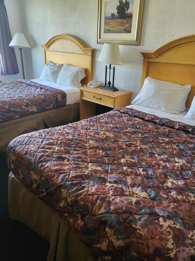 Rodeway Inn Brazil Dış mekan fotoğraf